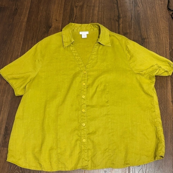 Tweeds lime green linen 2X short sleeve button down - Picture 2 of 6